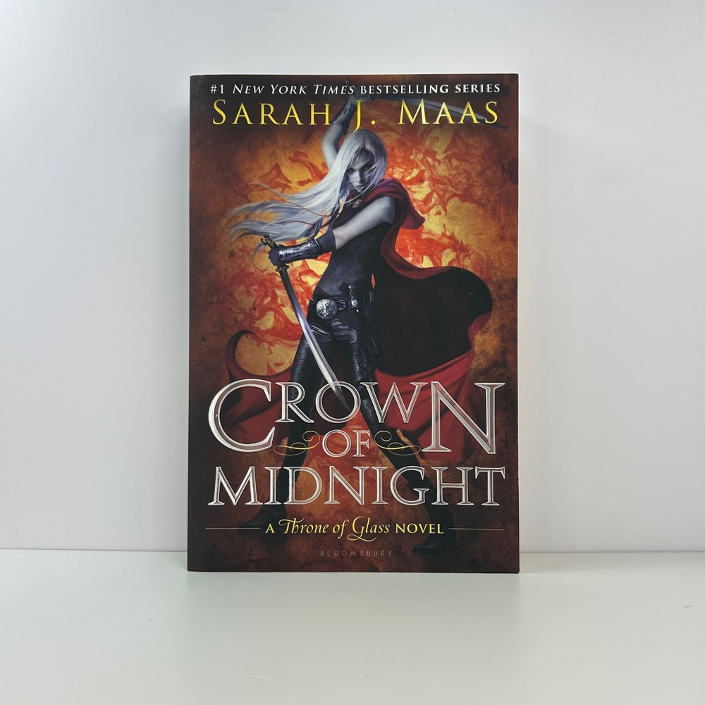 Crown of Midnight Paperback by Sarah J. Maas Throne of Glass